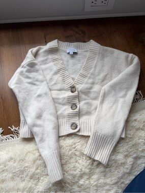 INTERMIX Cream Button-Front V-Neck Sweater Cardigan